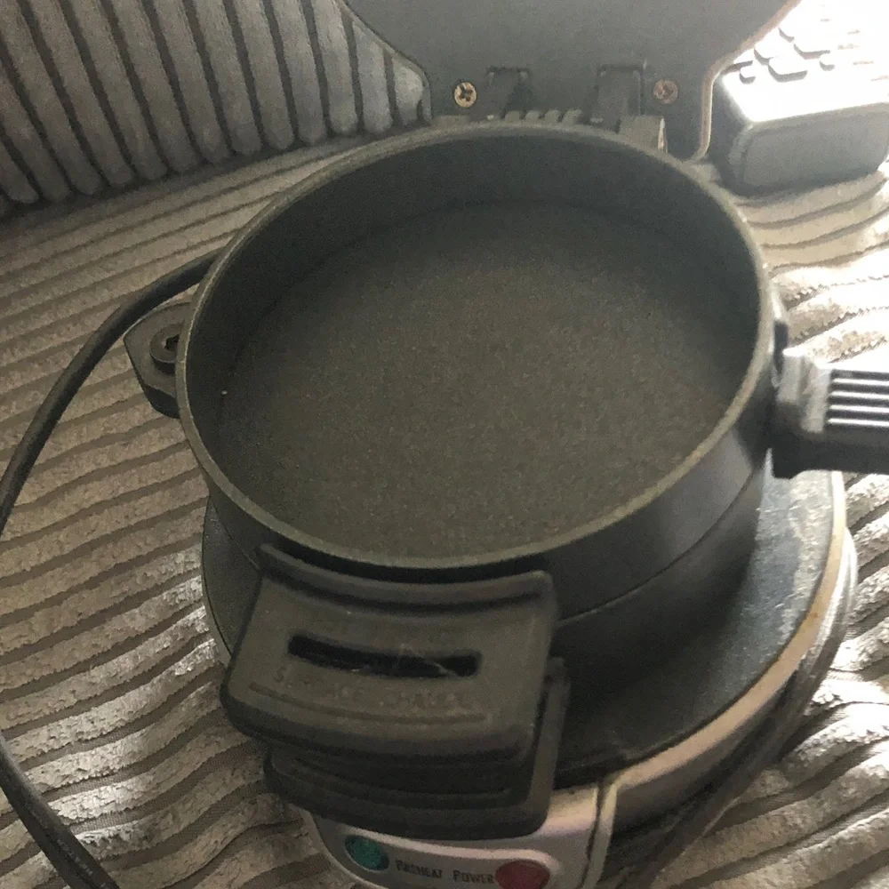 Hamilton Beach Silver Portable egg makers